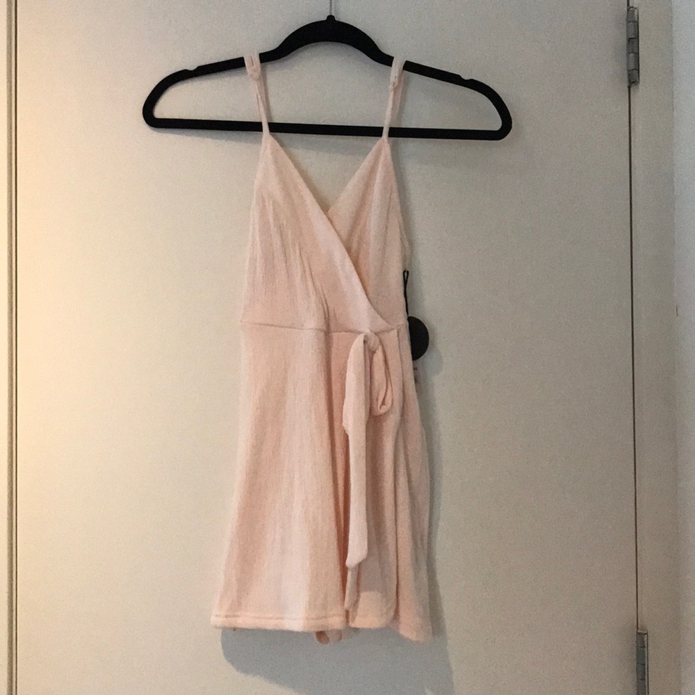 NEVER WORN STILL HAS TAGS